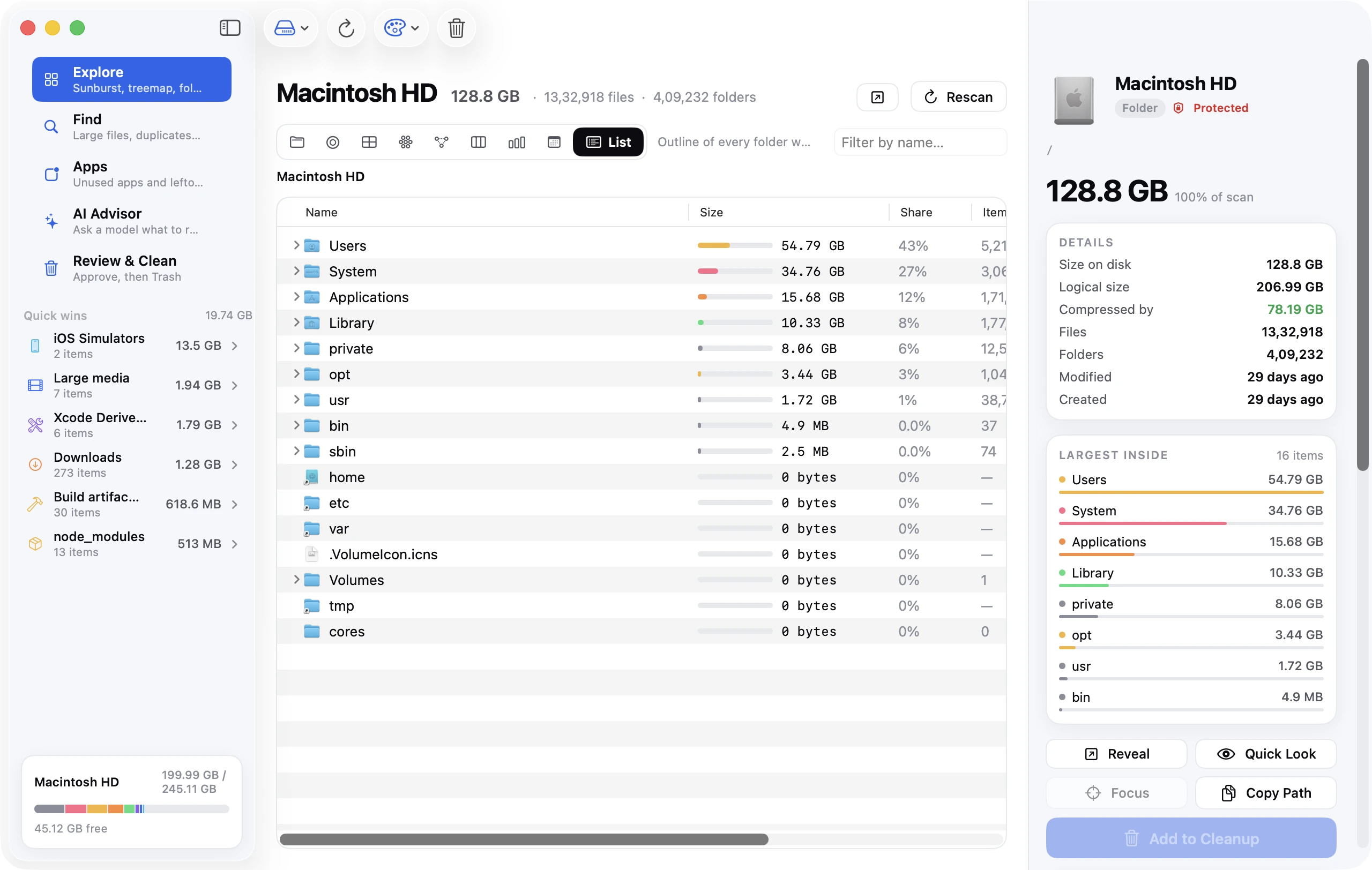 Disk Clean AI's list view of a Mac's disk with used, free and reclaimable space broken out by folder.