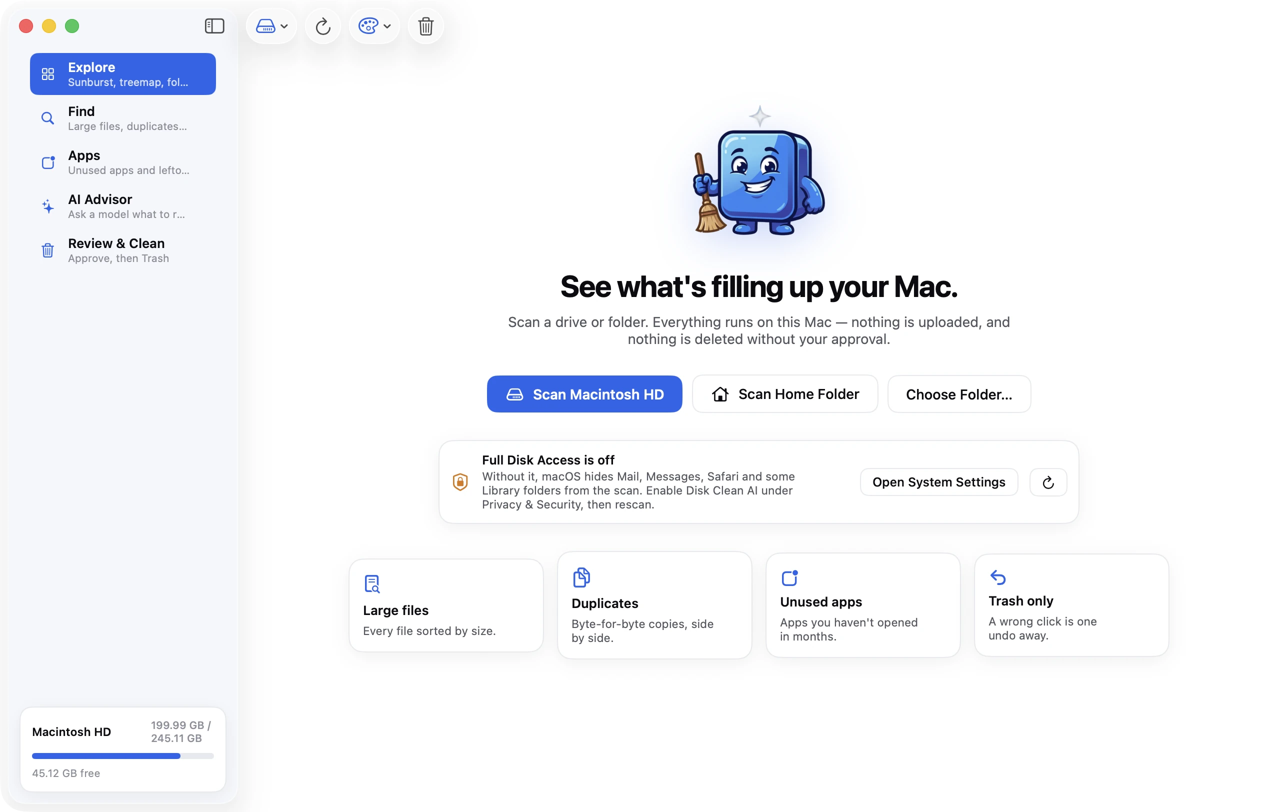Disk Clean AI's welcome screen showing a Mac's total, used and free storage before a scan.